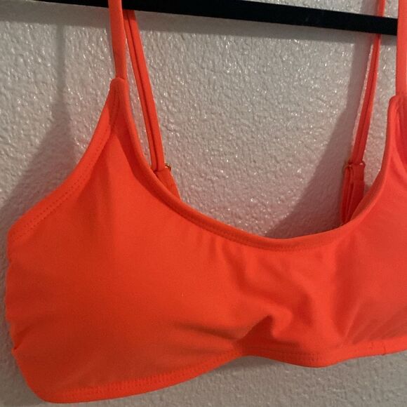 NWT- Gabrielle Union- Neon Orange bikini top- Size Small - Picture 2 of 7
